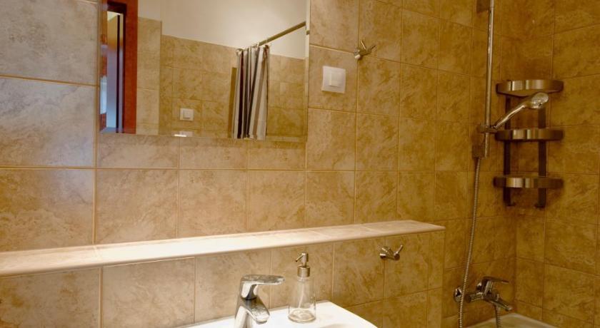 Corvin Lux Appart hôtel 4*